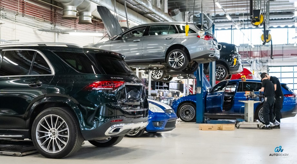 Automekaanikko ja vauriomekaanikko / Wetteri Rovaniemi